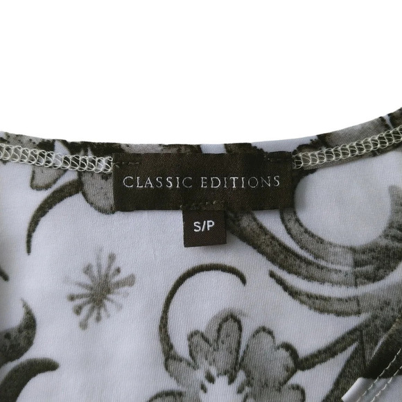 Classic Edition Floral Top Monochromatic S - Picture 6 of 7